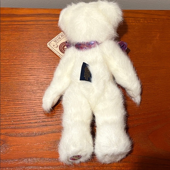 Boyds Bears Kimmy White Teddy Bear with Easter Egg on Foot - Picture 9 of 15